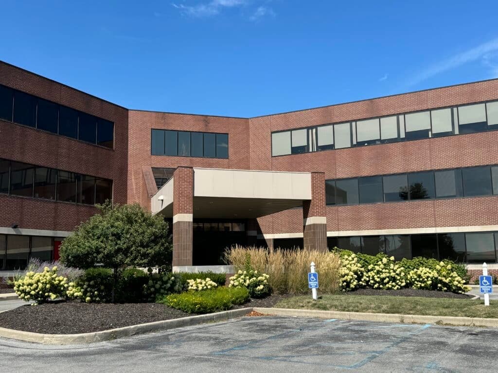 Indiana Orthopedic Institute Fort Wayne office exterior
