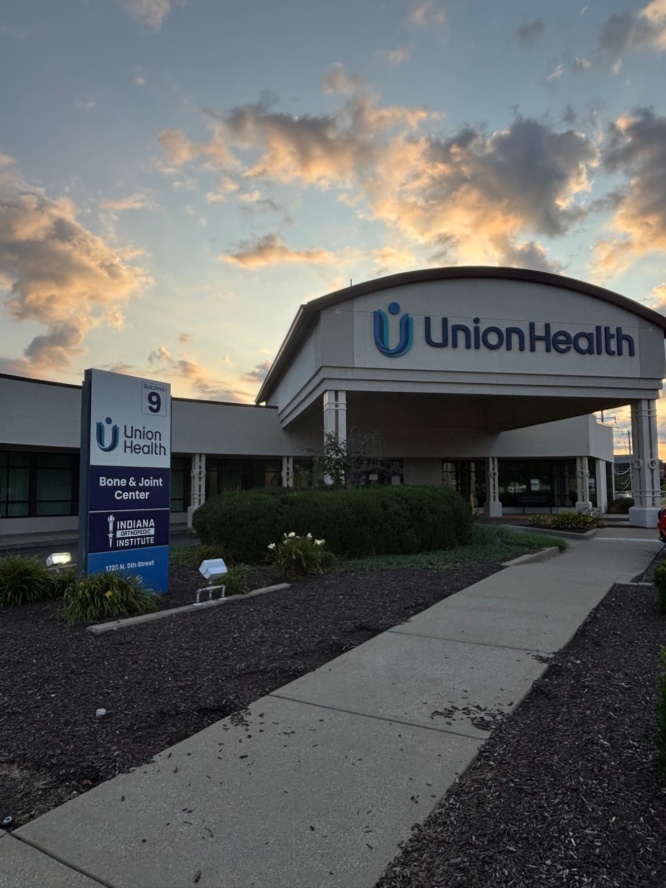 Walkway and entrance at Union Health Bone and Joint Center for the Terre Haute office